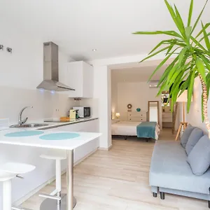  Appartement Malabau House