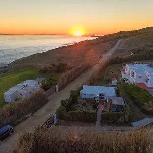  Holiday home Front Amazing Views