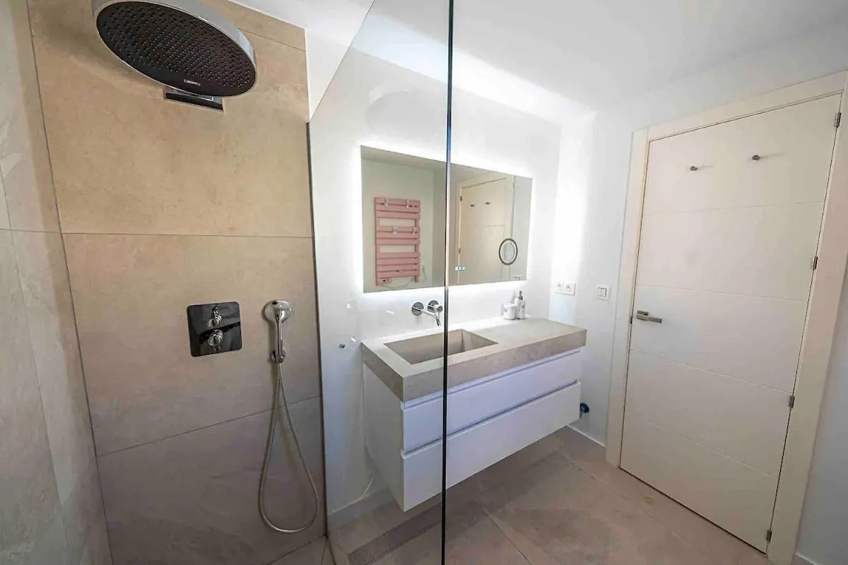 Holiday home Luxury Townhouse In Tarifa Free Parking Fast Wifi Villa